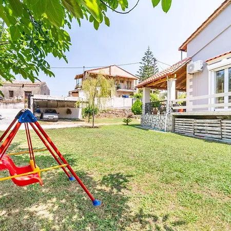 Giourgas House Apartament *